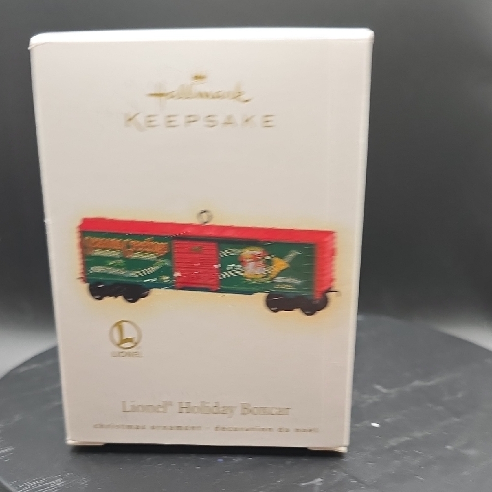 Hallmark Christmas Ornament Lionel Holiday Boxcar 2009 Green Red New In Box